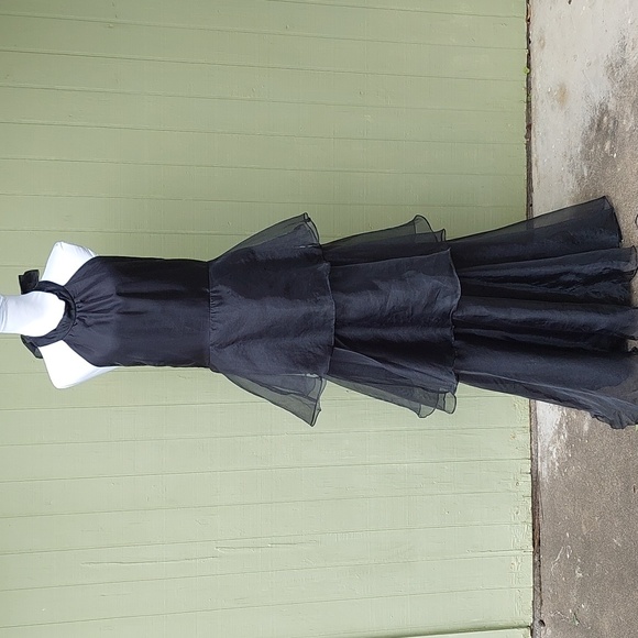 Lulu's Black Tiered Organza Halter Maxi Dress Sz L - Picture 11 of 17